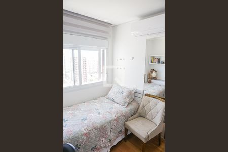 Apartamento à venda com 103m², 3 quartos e 2 vagasSuíte 2