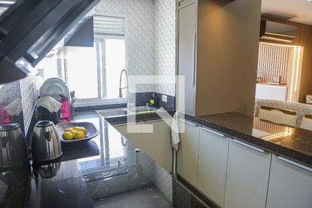 Apartamento à venda com 103m², 3 quartos e 2 vagasCozinha