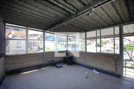 Casa à venda com 477m², 3 quartos e 6 vagasArea – 3º piso