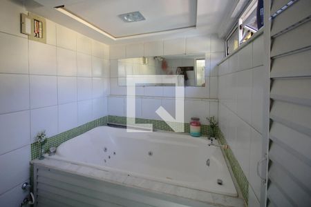 Casa à venda com 477m², 3 quartos e 6 vagasJacuzzi e Sauna