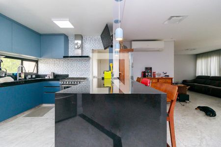 Apartamento à venda com 132m², 2 quartos e 3 vagasCozinha