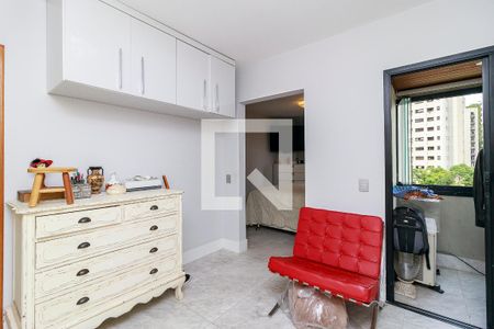 Apartamento à venda com 132m², 2 quartos e 3 vagasSuíte - Closet