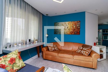 Apartamento à venda com 132m², 2 quartos e 3 vagasSala