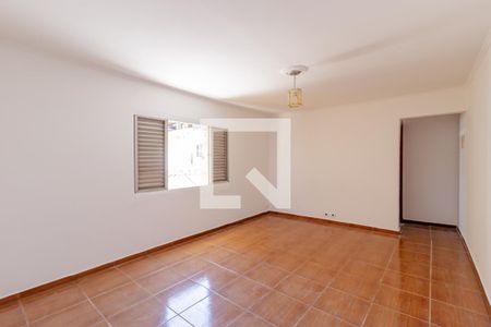 Suíte de casa para alugar com 1 quarto, 70m² em Jardim Patente, São Paulo