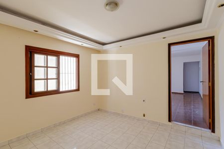 Sala de casa para alugar com 1 quarto, 70m² em Jardim Patente, São Paulo