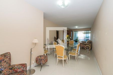 Sala de apartamento à venda com 3 quartos, 120m² em Olaria, Rio de Janeiro