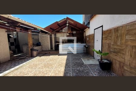 Apartamento para alugar com 260m², 3 quartos e 3 vagas Apartamento para alugar com 260m², 3 quartos e 3 vagasQuintal