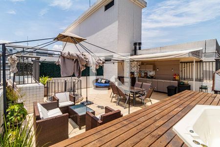 Apartamento para alugar com 144m², 2 quartos e 2 vagas Apartamento para alugar com 144m², 2 quartos e 2 vagasVaranda gourmet