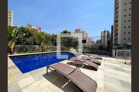Apartamento à venda com 74m², 2 quartos e 2 vagasÁrea comum - Piscina