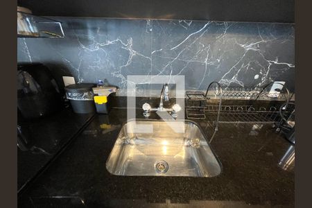 Apartamento à venda com 74m², 2 quartos e 2 vagasCozinha 