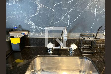 Apartamento à venda com 74m², 2 quartos e 2 vagasCozinha 