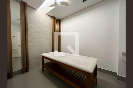 Apartamento à venda com 74m², 2 quartos e 2 vagasÁrea comum - Spa
