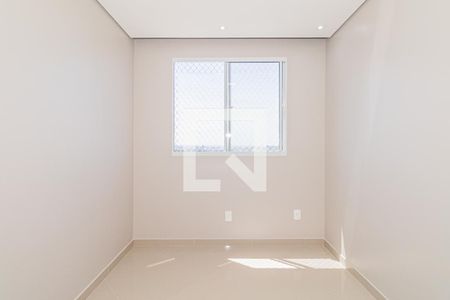 Quarto 2 de apartamento para alugar com 2 quartos, 43m² em Vila Santos, São Paulo