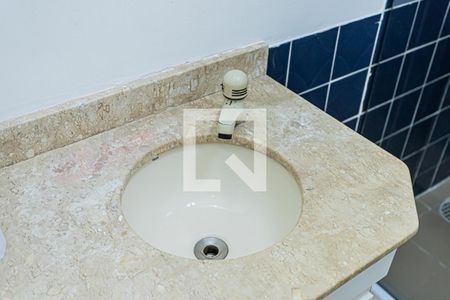 Apartamento à venda com 78m², 3 quartos e 1 vaga Apartamento à venda com 78m², 3 quartos e 1 vagaBanheiro