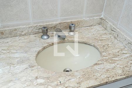 Apartamento à venda com 78m², 3 quartos e 1 vaga Apartamento à venda com 78m², 3 quartos e 1 vagaBanheiro suite