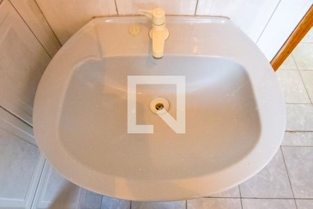 Banheiro de casa para alugar com 1 quarto, 60m² em Vila Suíça, Santo André