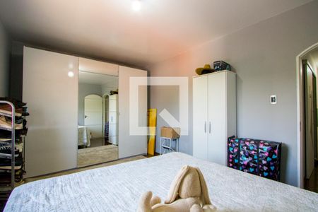 Casa à venda com 295m², 3 quartos e 3 vagasQuarto 2