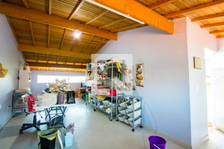 Casa à venda com 295m², 3 quartos e 3 vagasSótão