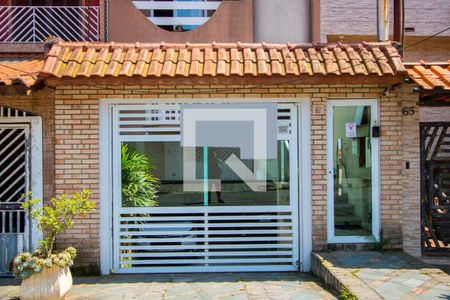 Casa à venda com 295m², 3 quartos e 3 vagasFachada