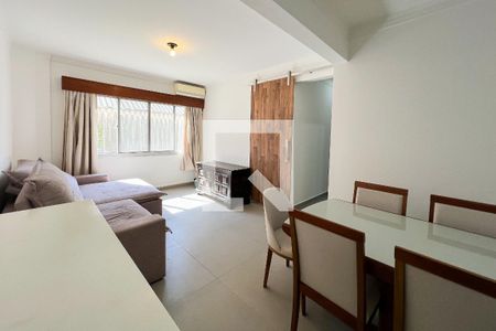 Sala de apartamento para alugar com 3 quartos, 100m² em Vila Olímpia, São Paulo