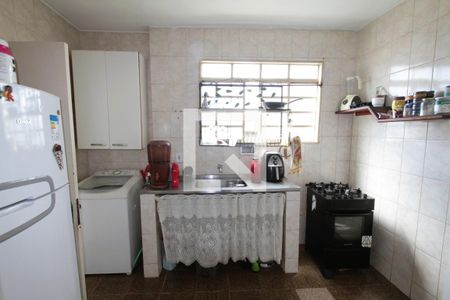 Casa à venda com 394m², 2 quartos e 2 vagasCozinha