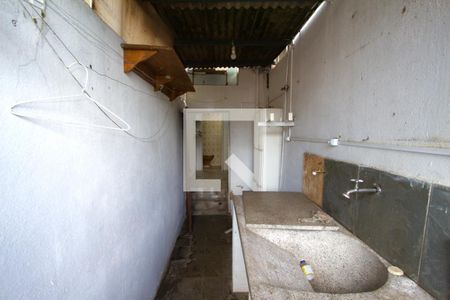 Casa à venda com 394m², 2 quartos e 2 vagasÁrea de Serviço