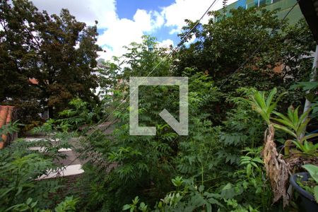 Casa à venda com 394m², 2 quartos e 2 vagasÁrea externa