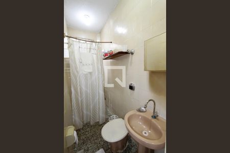 Casa à venda com 394m², 2 quartos e 2 vagasBanheiro