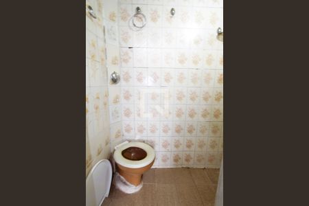 Casa à venda com 394m², 2 quartos e 2 vagasCasa 2 - Banheiro