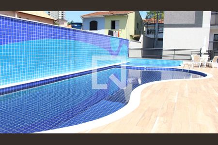 Studio à venda com 32m², 1 quarto e sem vagaÁrea comum - Piscina