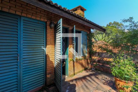 Casa à venda com 600m², 5 quartos e 4 vagasVaranda da Suíte 4