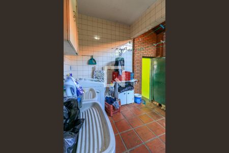 Casa à venda com 600m², 5 quartos e 4 vagasÁrea de Serviço