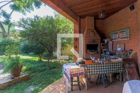 Casa à venda com 600m², 5 quartos e 4 vagasChurrasqueira