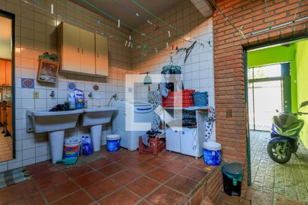 Casa à venda com 600m², 5 quartos e 4 vagasÁrea de Serviço