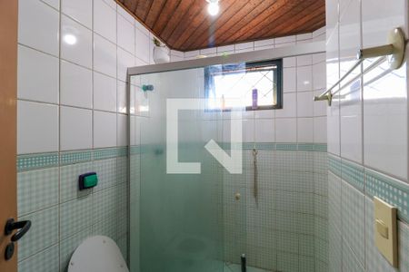Casa à venda com 600m², 5 quartos e 4 vagasBanheiro da Suíte 2
