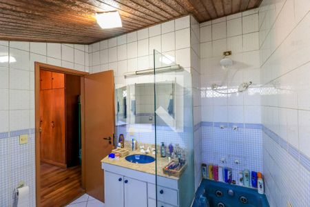 Casa à venda com 600m², 5 quartos e 4 vagasBanheiro da Suíte 3