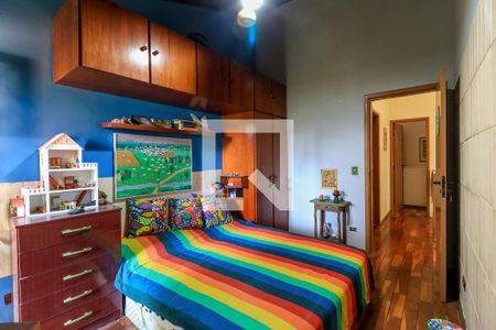 Casa à venda com 600m², 5 quartos e 4 vagasSuíte 2