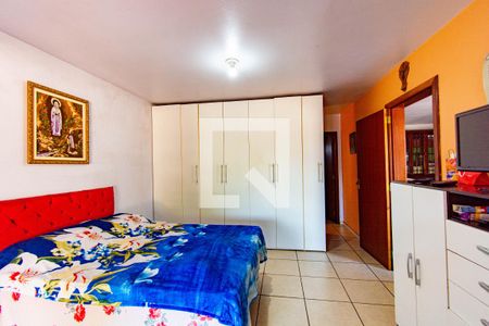 Casa à venda com 250m², 5 quartos e 4 vagas Casa à venda com 250m², 5 quartos e 4 vagasQuarto 3