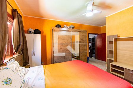 Casa à venda com 250m², 5 quartos e 4 vagas Casa à venda com 250m², 5 quartos e 4 vagasQuarto 5