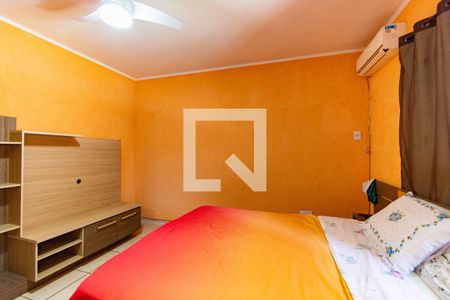 Casa à venda com 250m², 5 quartos e 4 vagas Casa à venda com 250m², 5 quartos e 4 vagasQuarto 5