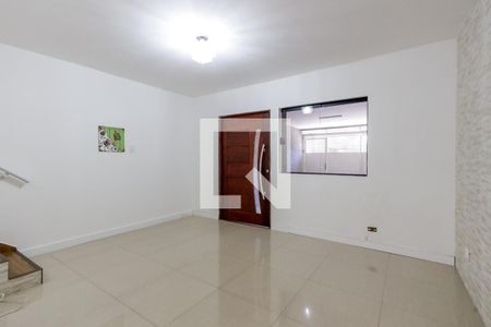 Sala de casa para alugar com 3 quartos, 140m² em Parque Edu Chaves, São Paulo