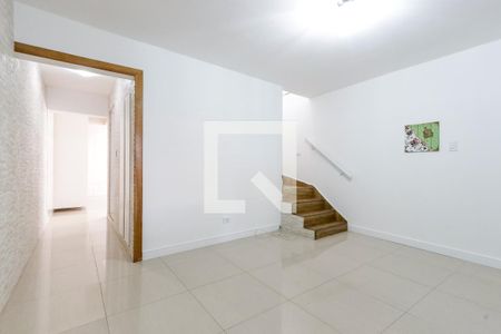 Sala de casa para alugar com 3 quartos, 140m² em Parque Edu Chaves, São Paulo