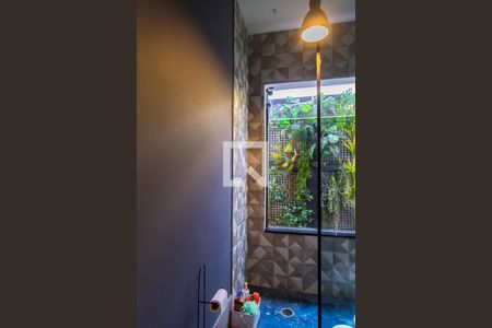 Casa à venda com 160m², 3 quartos e 1 vagaBanheiro da Edícula