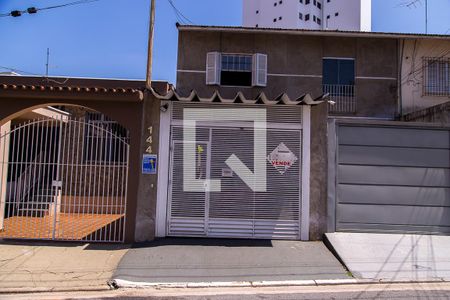 Casa à venda com 160m², 3 quartos e 1 vagaFachada