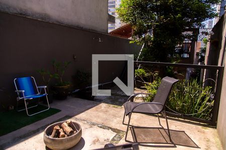 Casa à venda com 160m², 3 quartos e 1 vagaQuintal 2