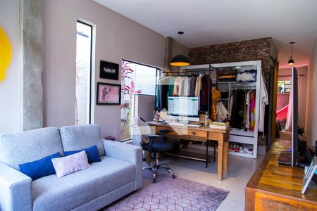 Casa à venda com 160m², 3 quartos e 1 vagaSala da Edícula