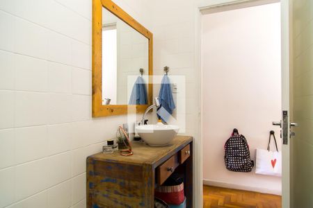 Casa à venda com 160m², 3 quartos e 1 vagaBanheiro