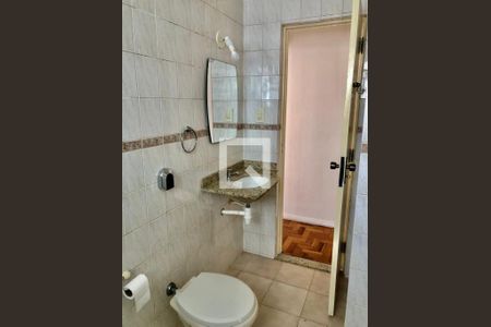 Apartamento para alugar com 55m², 2 quartos e 1 vaga Apartamento para alugar com 55m², 2 quartos e 1 vagaBanheiro