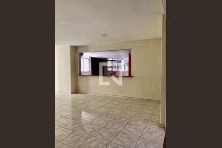 Apartamento para alugar com 55m², 2 quartos e 1 vaga Apartamento para alugar com 55m², 2 quartos e 1 vagaÁrea comum - Salão de festas