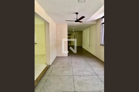 Apartamento para alugar com 55m², 2 quartos e 1 vaga Apartamento para alugar com 55m², 2 quartos e 1 vagaÁrea comum - Salão de festas
